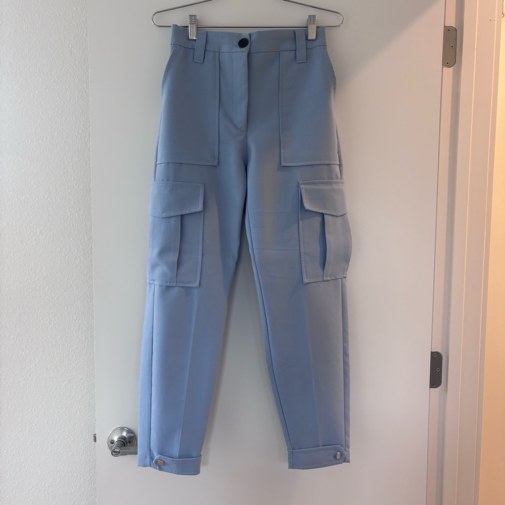 Bershka Light Blue Cargo Pants – Size 4 (EUR 36)